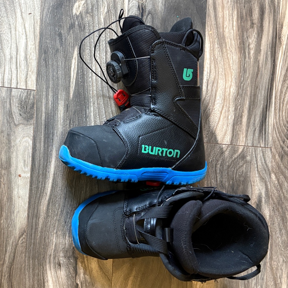 Burton Kids Black and Blue Snow Boots